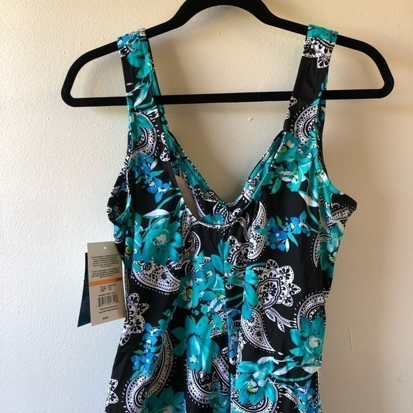 Manhattan Beachwear Plus Black Turquoise One Piece 24W - Picture 7 of 8